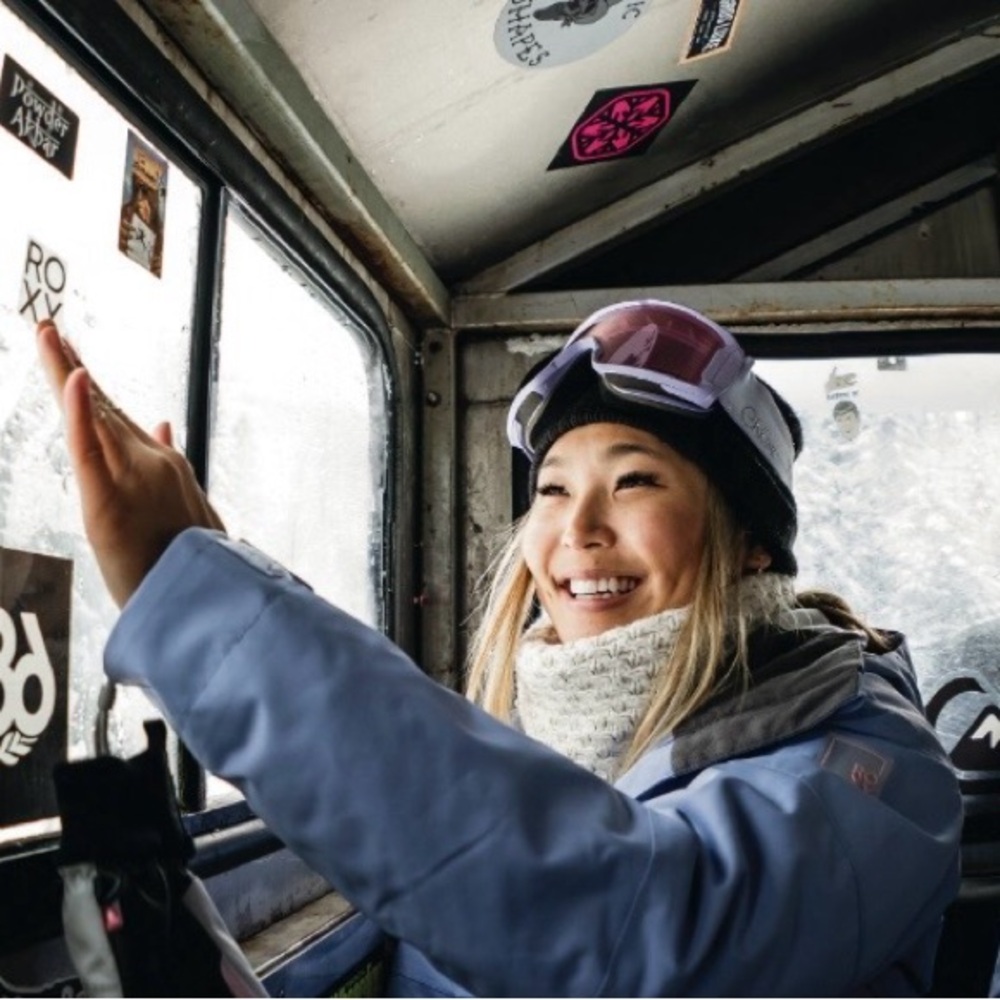 ROXY SNOWBOARD JACKET - MEDUIM